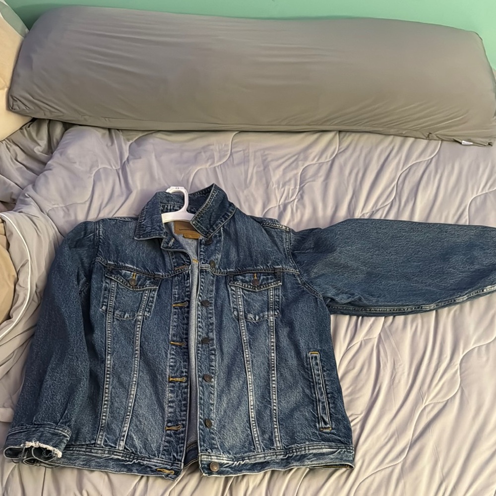 American Eagle Outfitters Blue Jean Jacket